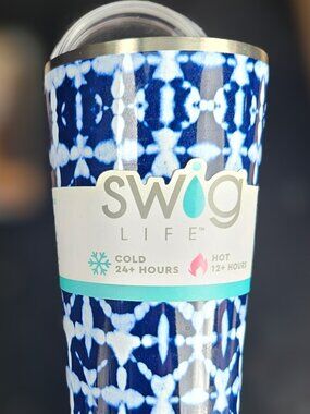 NEW NWT Swig Indigo Isles Tumble Navy Tie Dye 22OZ / 652ML